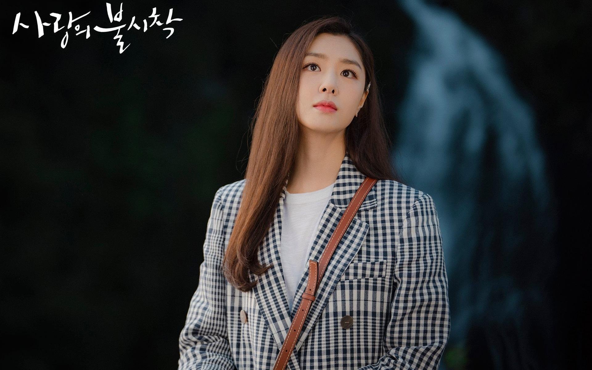 爱游戏电竞同步-英超传统豪门新援适应联赛节奏成效分析，英超豪门爆冷  第3张